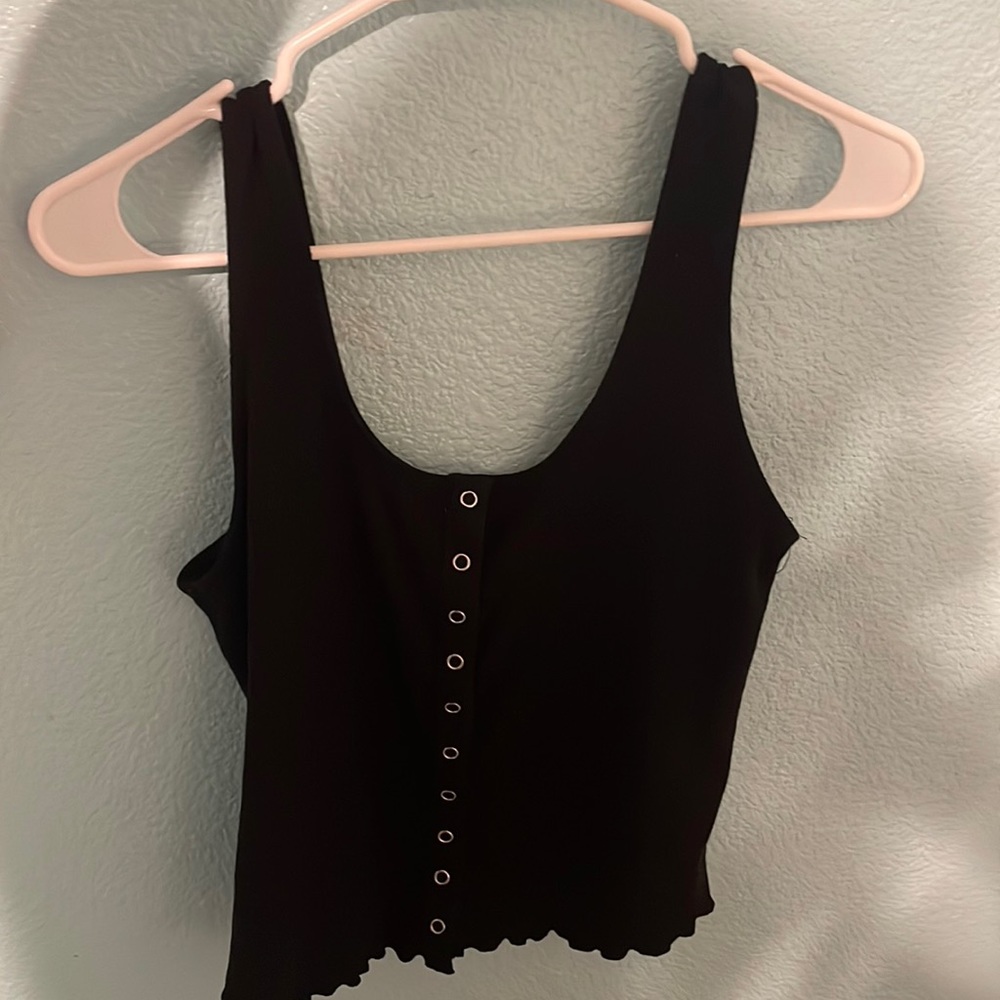 Black Lettuce Trim button up Crop Large